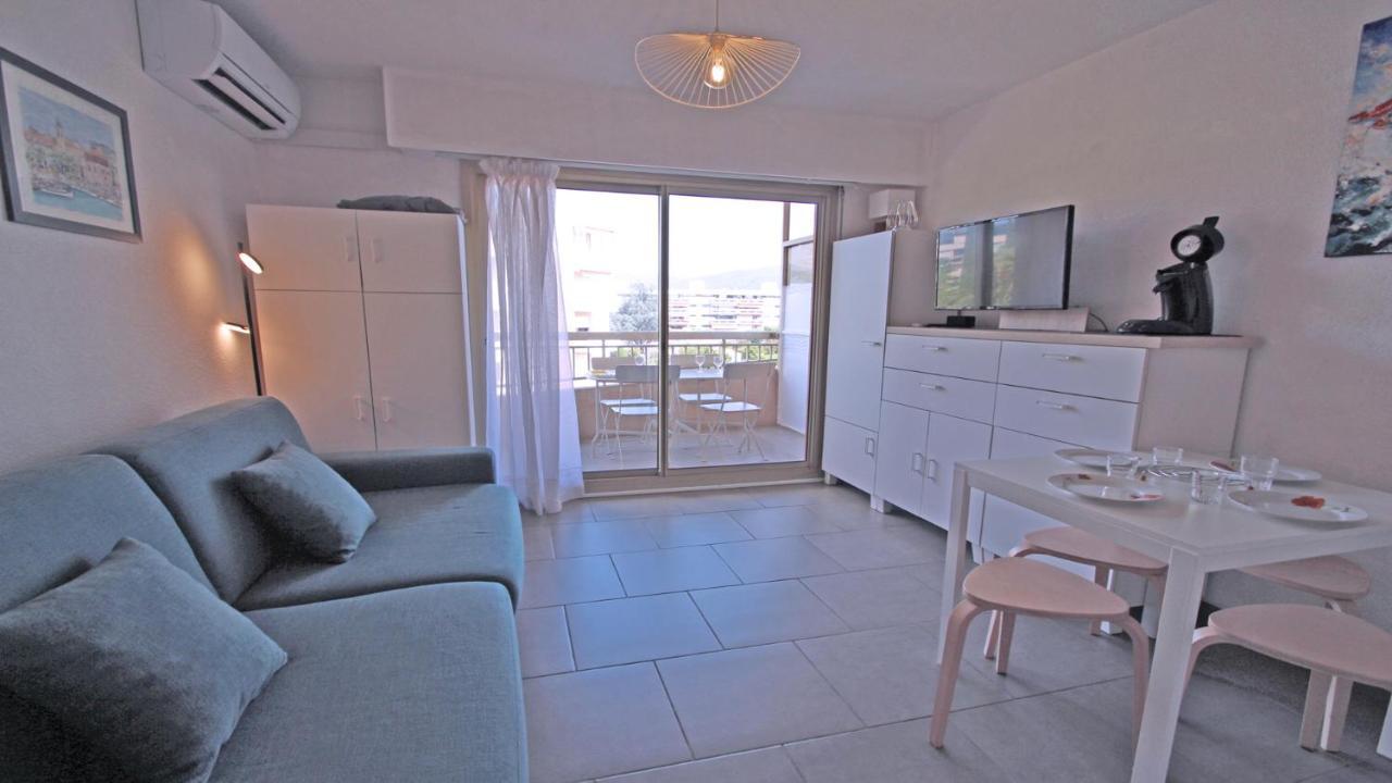 Santa Cruz Apartment Sainte-Maxime Exterior photo